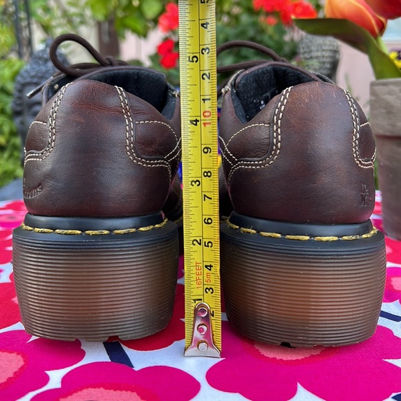 Dr. Martens Chunky Platform 5 Eye Y2K 90’s Vintage Oxfords - Picture 4 of 17